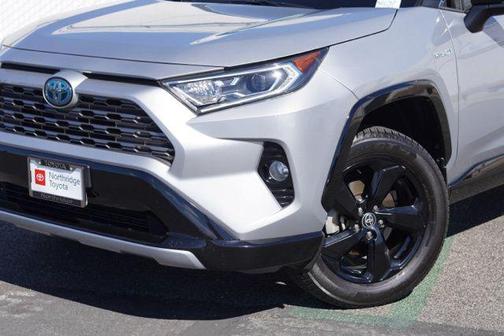 2021 Toyota RAV4 Hybrid SE