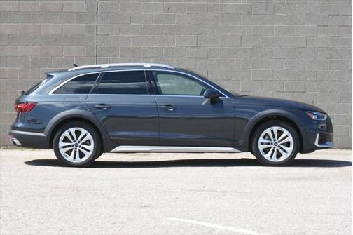 2023 Audi A4 allroad Prestige 45 TFSI quattro S tronic