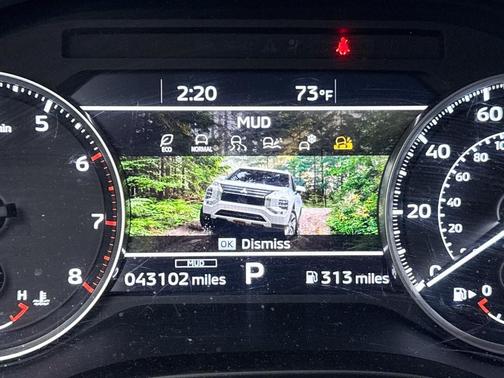 2023 Mitsubishi Outlander SE