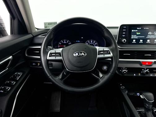 Everlasting Silver 2021 Kia Telluride S