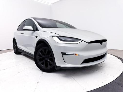 2022 Tesla Model X Plaid