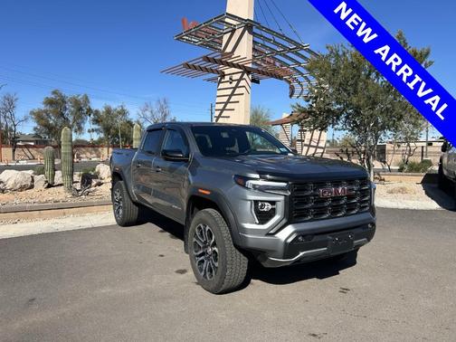 2023 GMC Canyon AT4