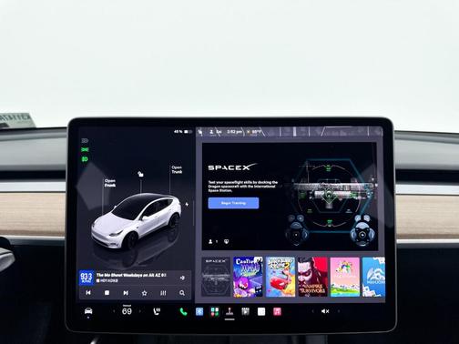 White 2023 Tesla Model Y Long Range