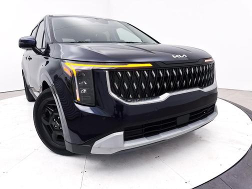 2025 Kia Carnival LXS