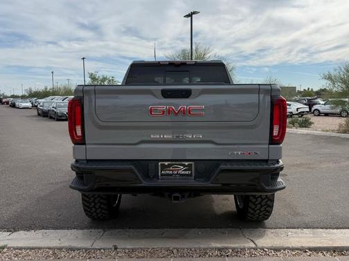 2024 GMC Sierra 1500 AT4X