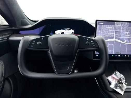 2021 Tesla Model S Plaid