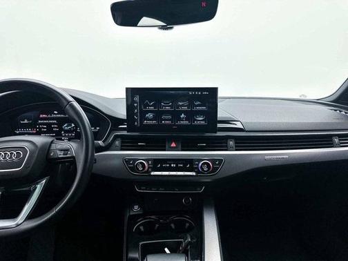 2023 Audi A4 45 S line Premium Plus