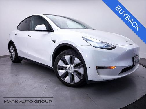 White 2023 Tesla Model Y Long Range