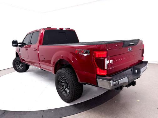 Rapid Red Metallic Tinted Clearcoat 2021 Ford F-350 Lariat Super Duty