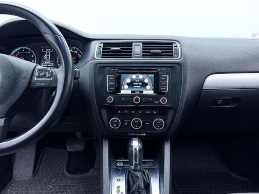 2013 Volkswagen Jetta Hybrid SEL