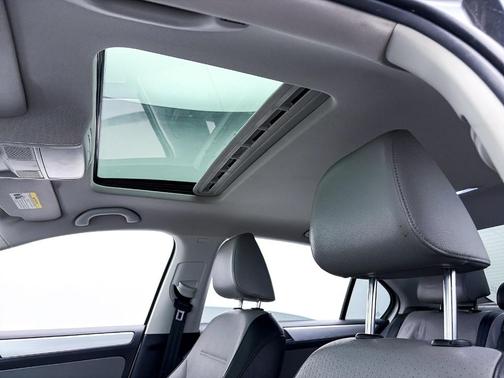 2013 Volkswagen Jetta Hybrid SEL