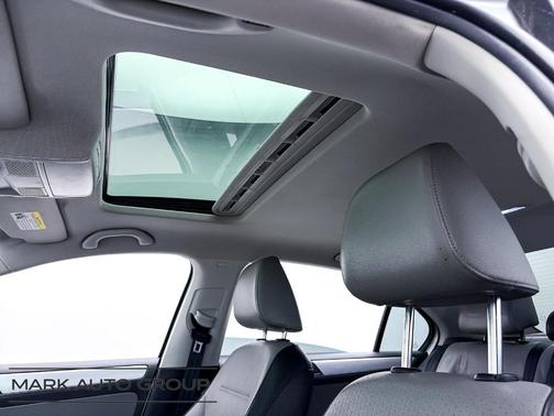 2013 Volkswagen Jetta Hybrid SEL