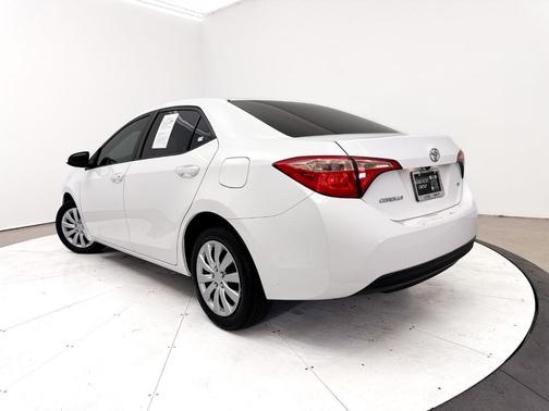 Super White 2019 Toyota Corolla LE