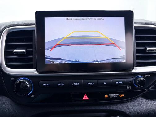 2021 Hyundai VENUE SE