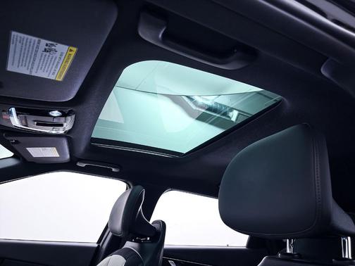 Aurora Black Pearl 2023 Kia EV6 GT-Line