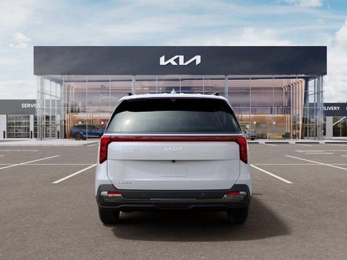 Snow White Pearl 2026 Kia Carnival SX