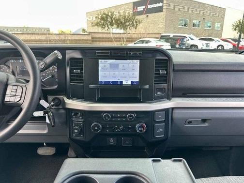 2023 Ford F-250 XLT