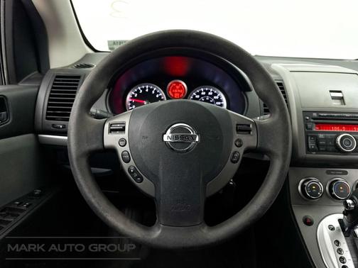 Aspen White Pearl 2010 Nissan Sentra 2.0 S