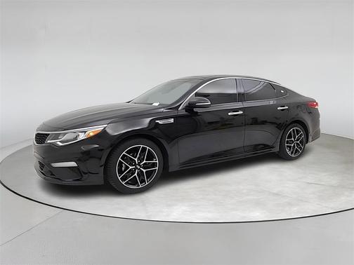 2020 Kia Optima SE