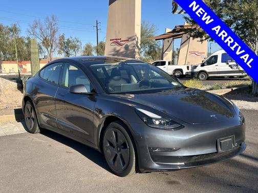 2023 Tesla Model 3 Base