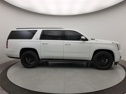 2017 GMC Yukon XL SLT