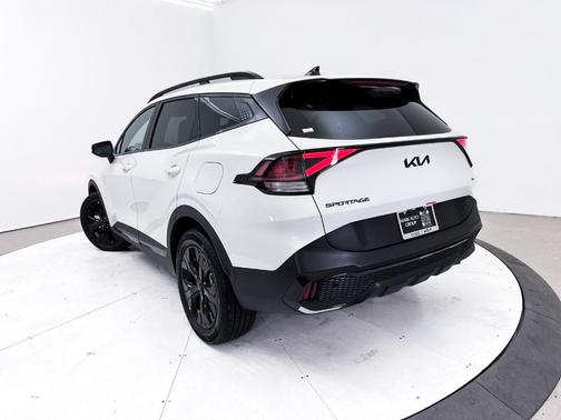 2025 Kia Sportage Plug-In Hybrid X-Line