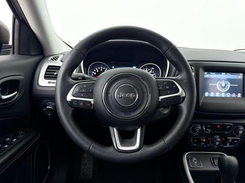 Billet Silver Metallic Clearcoat 2019 Jeep Compass Sport