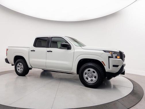 2023 Nissan Frontier S