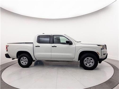 2023 Nissan Frontier S