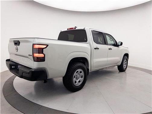 2023 Nissan Frontier S