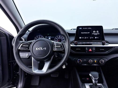 Aurora Black 2022 Kia Forte LXS