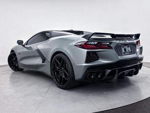 Gray Metallic 2023 Chevrolet Corvette Stingray w/3LT