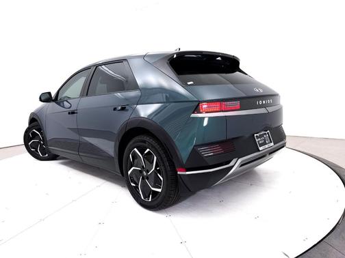 Teal 2024 Hyundai IONIQ 5 SE