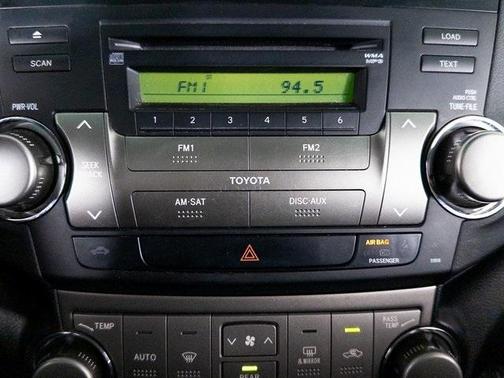 2010 Toyota Highlander SE