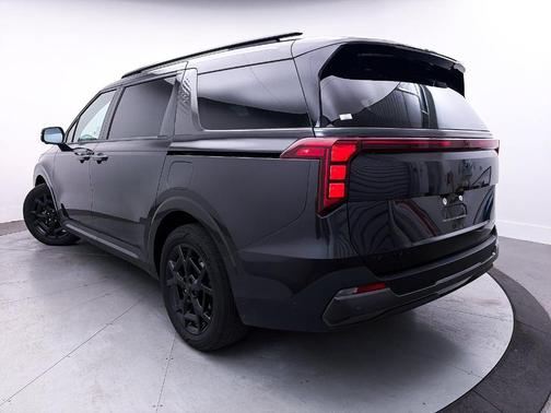 2025 Kia Carnival Hybrid SX