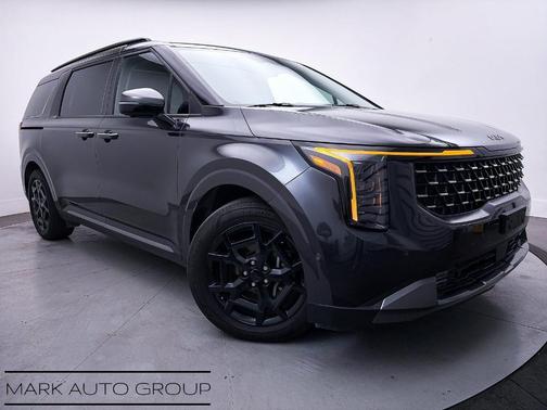 2025 Kia Carnival Hybrid SX