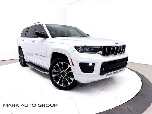 Bright White Clearcoat 2021 Jeep Grand Cherokee L Overland