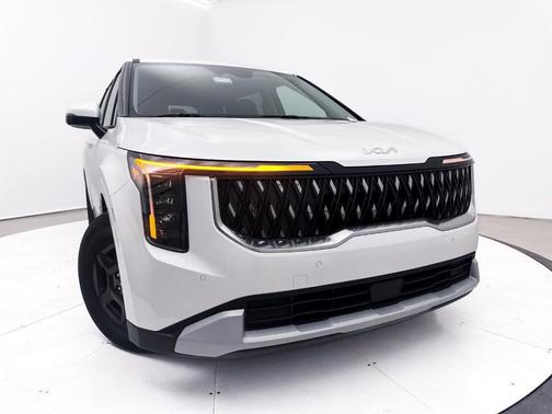 2025 Kia Carnival LXS