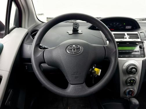 2007 Toyota Yaris Base