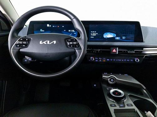 2022 Kia EV6 Wind