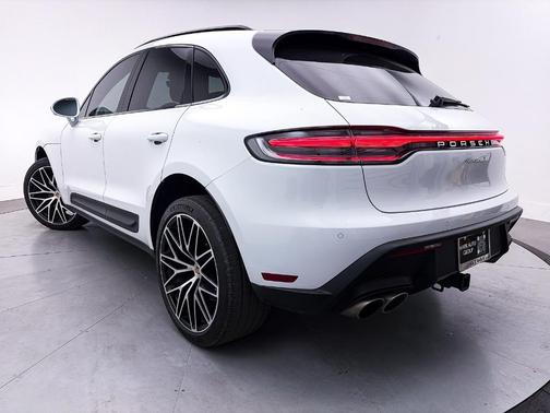 2023 Porsche Macan S
