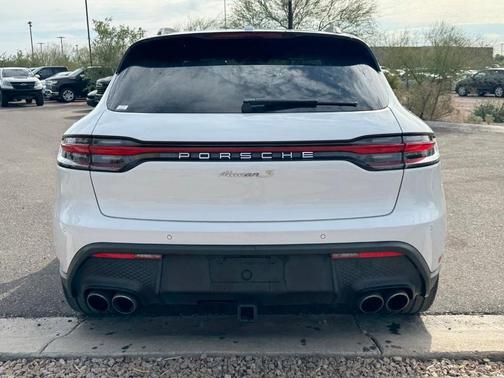 2023 Porsche Macan S
