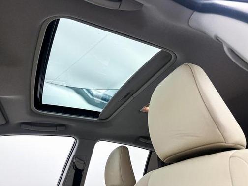 2013 Lexus CT 200h Base