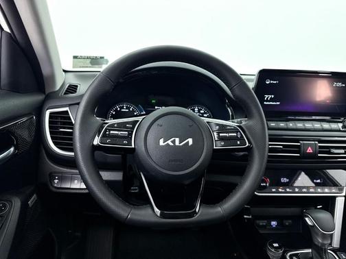 2022 Kia Seltos SX