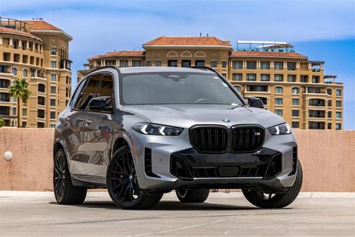 2024 BMW X5 M60i