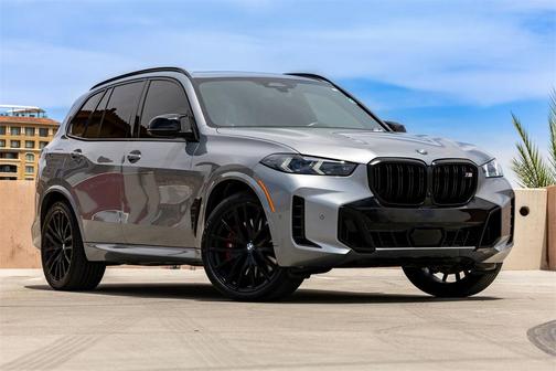 2024 BMW X5 M60i