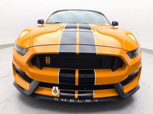 2018 Ford Shelby GT350 Base