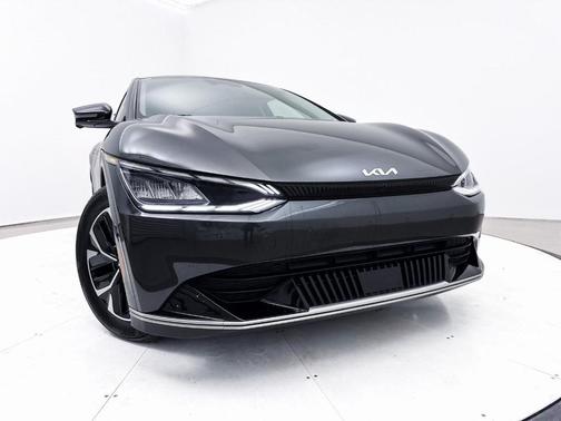 2023 Kia EV6 Wind