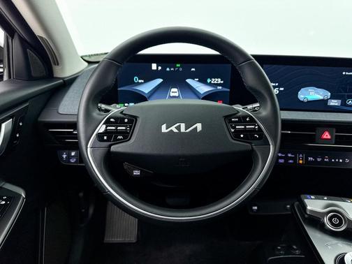 2023 Kia EV6 Wind