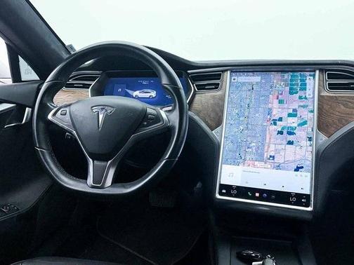 2016 Tesla Model S 75D